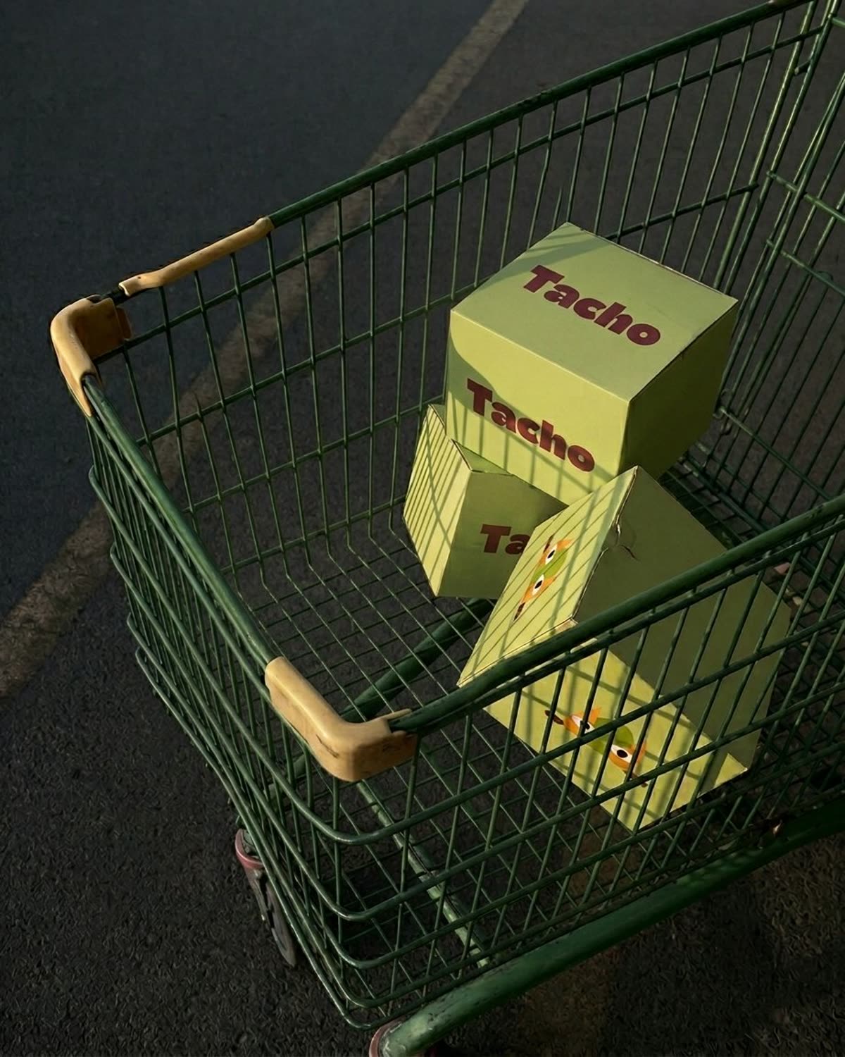 Cajas Tacho en carro de supermercado